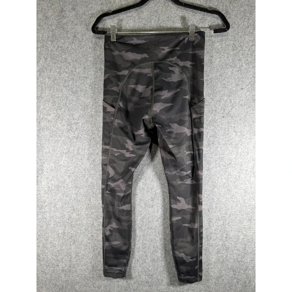 Athleta Ultimate Camo 7/8 Tight Black Camouflage Leggings‎ Pockets 531773 Small